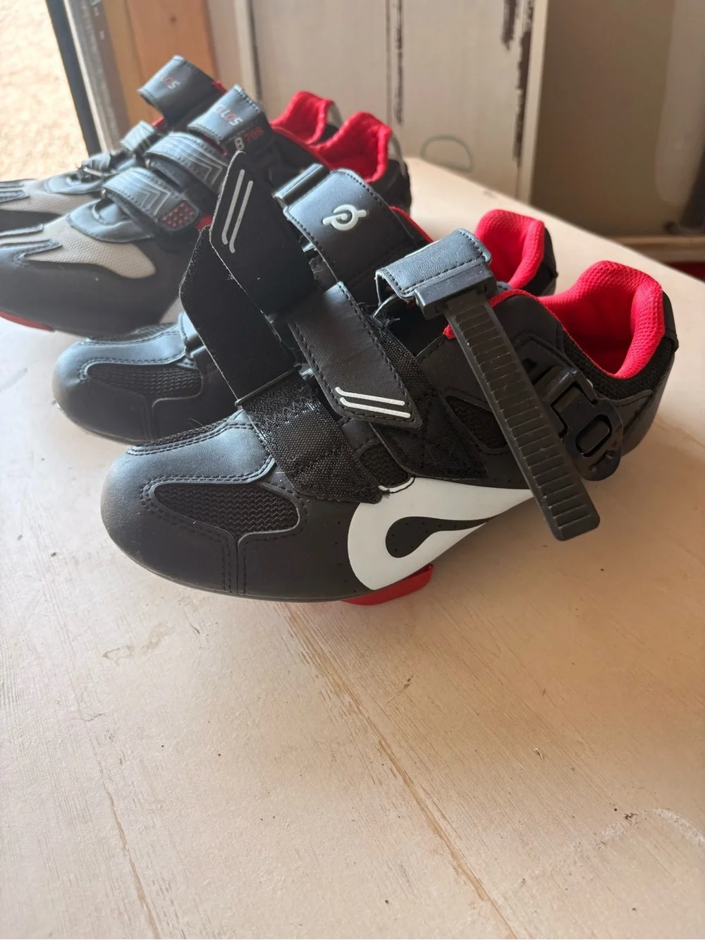 Mens & Womens Peloton Cycling Shoes with Secure Straps